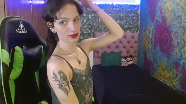 BurningVenus12 online show from May 20, 5:52 pm