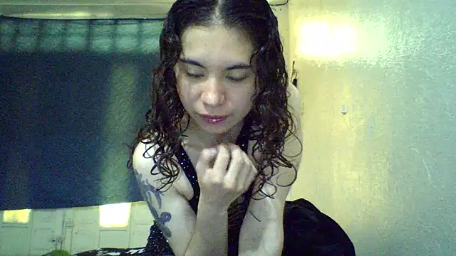 CELEna098rs707 online show from January 16, 7:29 pm