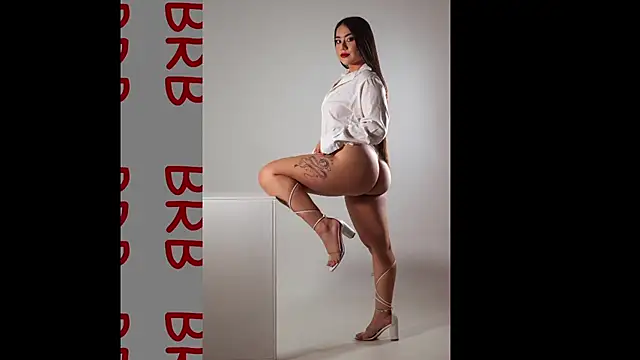 Snapshot of lin_jayani chatting on January 25, 11:44 am lin jayani online show from January 25, 11:44 am