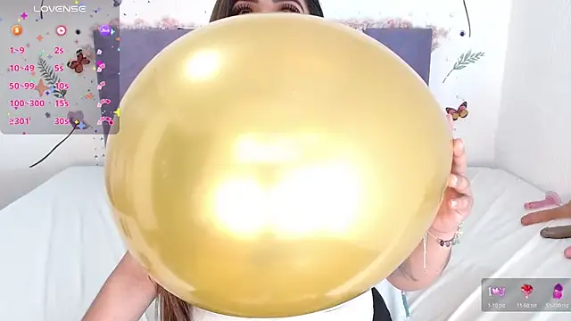 Snapshot of lin_jayani chatting on February 22, 11:14 pm lin jayani online show from February 22, 11:14 pm