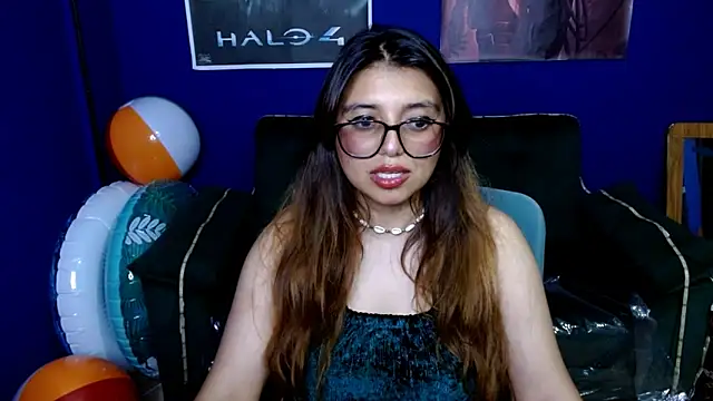 X CHERRY XX online show from December 4, 10:51 pm