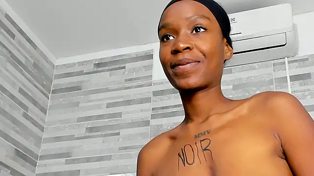 ebony march online show from September 19, 7:03 pm