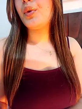 im here- online show from April 27, 10:41 pm