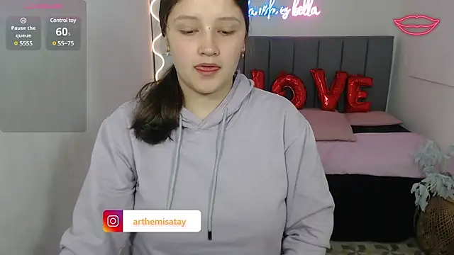 Krysstal tay online show from February 18, 11:33 am