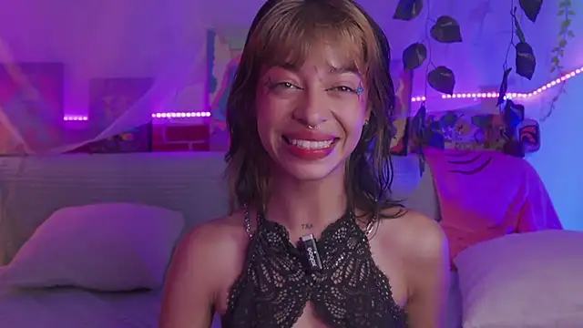 Kitty arts online show from January 16, 10:44 pm