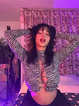 Kitty arts online show from June 14, 5:26 pm