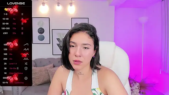 kendaall jenner  online show from December 23, 4:01 am