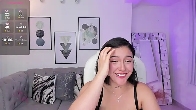 kendaall jenner  online show from January 11, 7:49 am