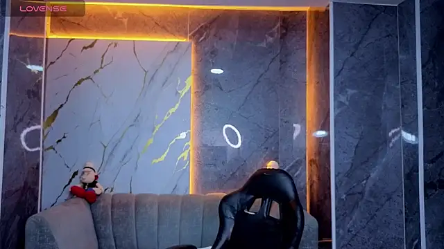 Violeth b online show from April 18, 12:53 pm