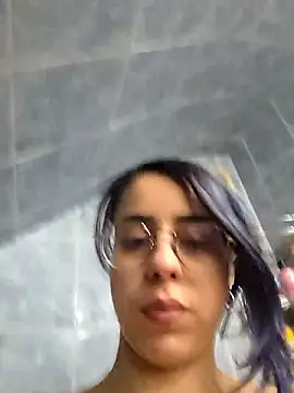 LisandreLaVenale online show from February 18, 9:44 pm