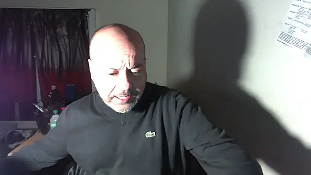 Snapshot of RickStone51 chatting on February 9, 1:31 am RickStone51 online show from February 9, 1:31 am