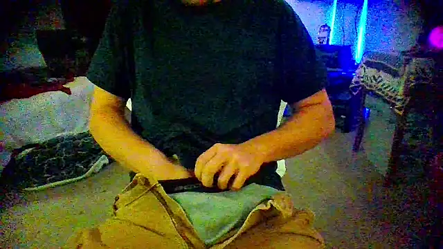 FvckinFronk97 online show from September 11, 7:08 am