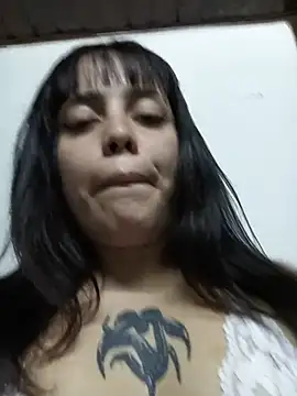 lucylovles online show from July 28, 11:58 pm