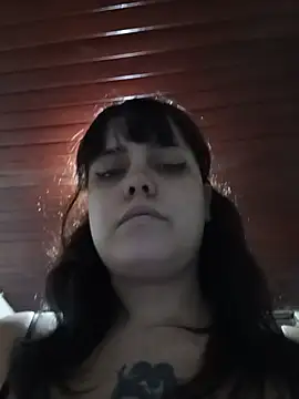 lucylovles online show from August 3, 10:46 pm