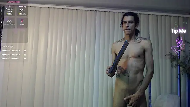 Snapshot of jackstanford chatting on February 9, 8:24 pm jackstanford online show from February 9, 8:24 pm