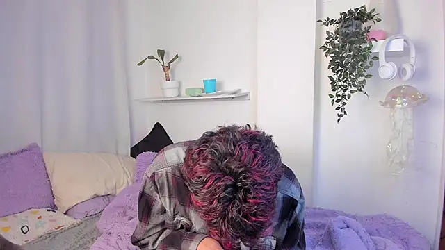 Snapshot of santy-kitty chatting on February 26, 12:42 am santy-kitty online show from February 26, 12:42 am