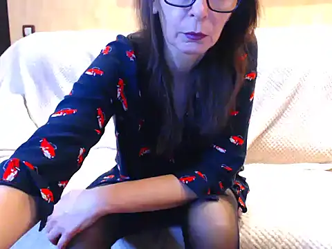 Julianna6532 online show from May 24, 7:02 am