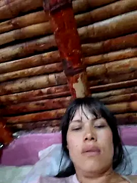 Snapshot of amazonafit_ chatting on February 7, 8:12 pm amazonafit online show from February 7, 8:12 pm