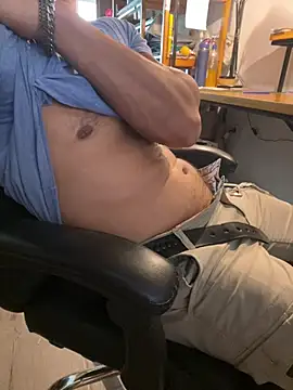 victorxxx2401 online show from March 18, 4:48 pm
