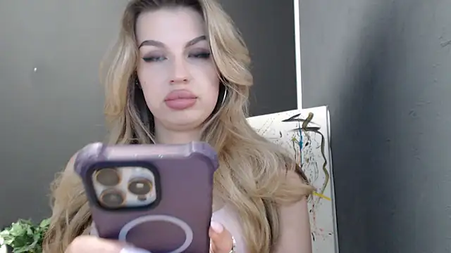 Your Jessy online show from June 4, 12:33 pm