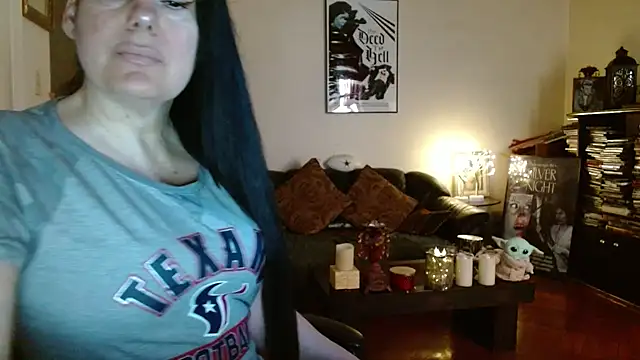 mandaloriangirls online show from March 17, 5:27 pm