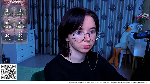 Nora Failure online show from February 19, 2:02 pm