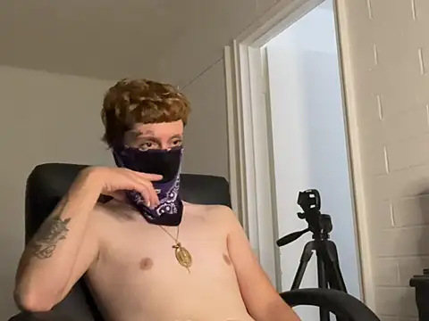 twentywithafelonyy online show from August 8, 5:26 pm