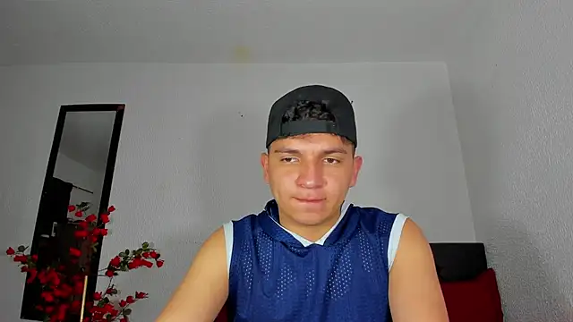 Danielbluestar online show from February 26, 8:44 pm