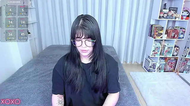 misshoneyxxx online show from February 10, 2:37 am