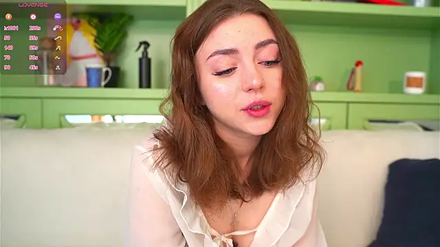 LindaFarmer online show from April 17, 4:15 am