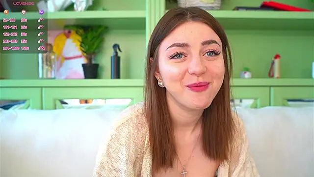 LindaFarmer online show from April 19, 4:23 am