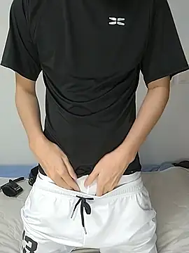 itsme LEON online show from March 5, 1:06 pm