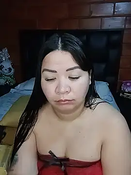 Snapshot of Chantal_lopez chatting on June 18, 9:52 pm Chantal lopez online show from June 18, 9:52 pm