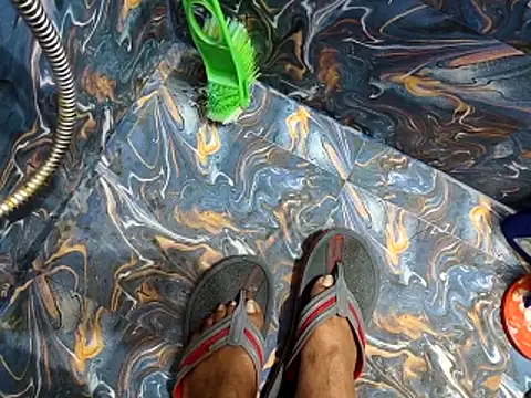 Ishan003 online show from December 20, 1:45 am