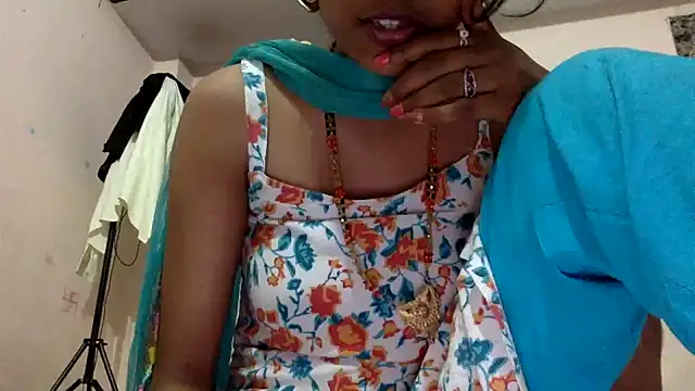 Shalu79 online show from July 2, 6:58 pm