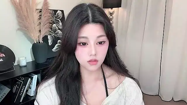 Strawberrybabyy1 online show from March 4, 10:02 am