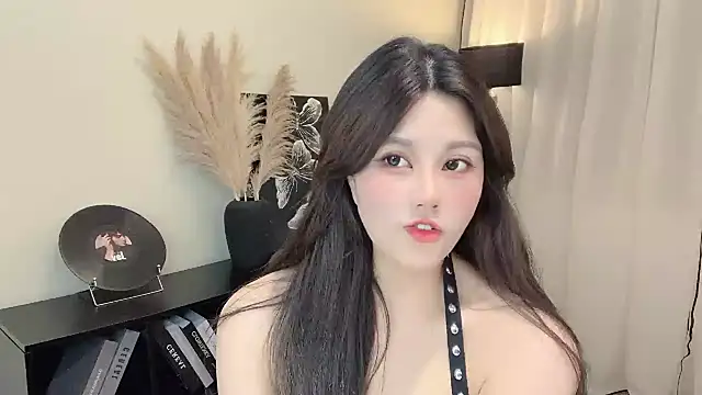 Strawberrybabyy1 online show from March 22, 2:47 pm