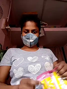 Soniyagupta999 online show from March 11, 8:20 am