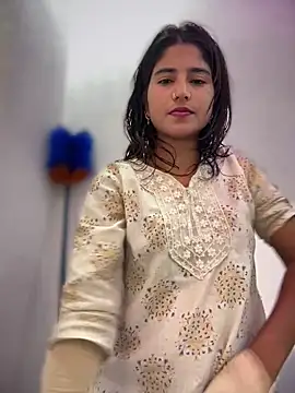 DiyAsingHh online show from December 18, 4:07 am