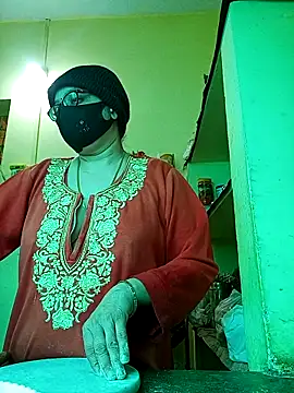 heenage online show from December 23, 5:27 am