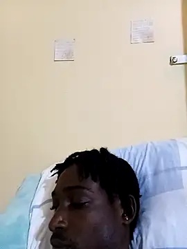 Snapshot of Kinng3 chatting on February 7, 2:37 am Kinng3 online show from February 7, 2:37 am