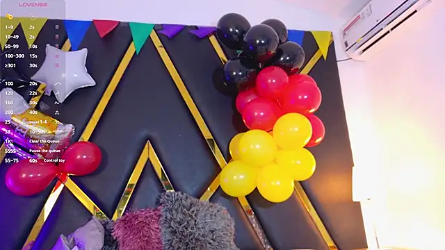 Adel Nesbiit online show from September 23, 7:28 pm