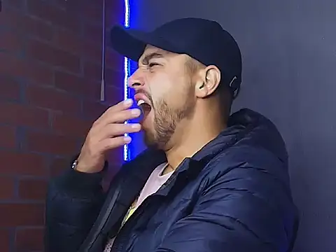 Leandro valenzuela online show from March 5, 4:41 am