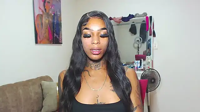 Snapshot of badgirls_cx chatting on April 23, 7:38 pm badgirls cx online show from April 23, 7:38 pm