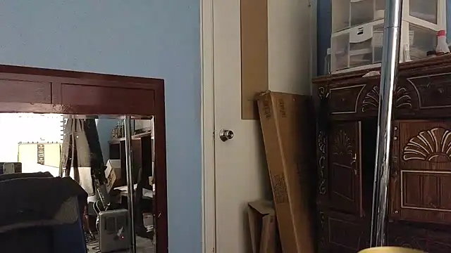 Sandrasaa online show from December 14, 7:40 am