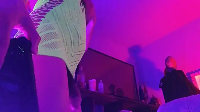 Sandrasaa online show from February 4, 10:21 am