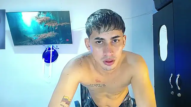 boy latino sex online show from October 20, 8:59 am