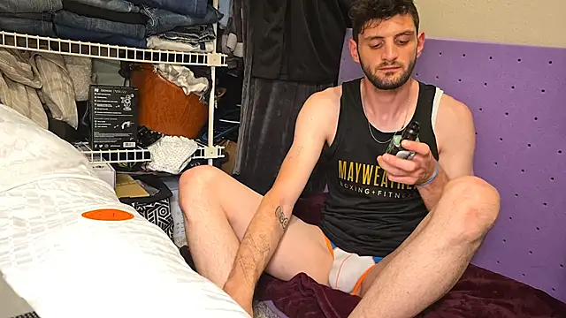 ChillzPnp online show from April 18, 7:23 am