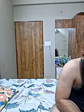 aaliya bhattt online show from March 13, 4:24 pm