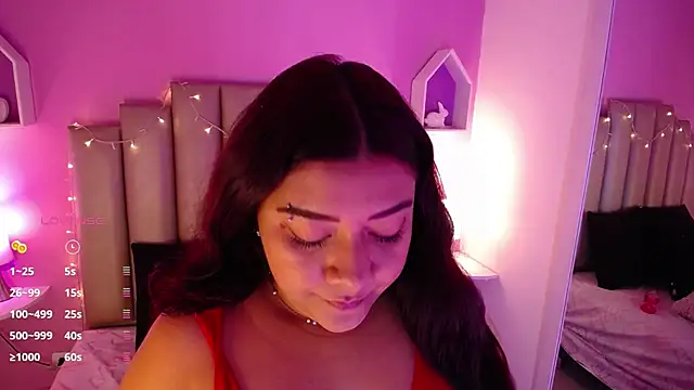 MeghanBurn online show from March 18, 12:36 pm